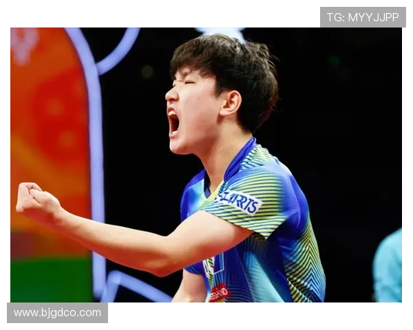 全球总决赛上演巅峰对决新王登顶引爆电竞圈热议