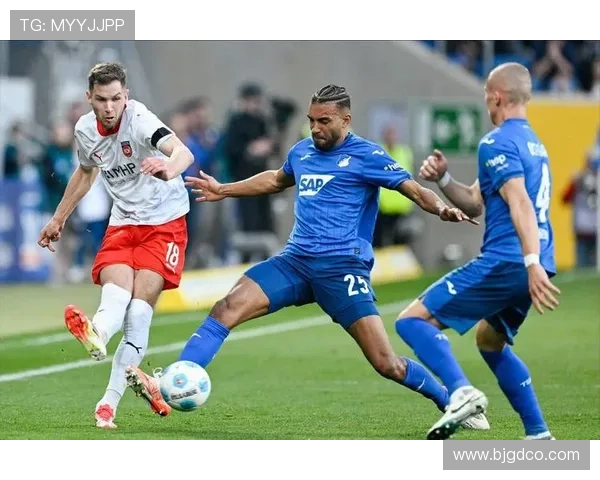 圣保利俱乐部最新动态：球队阵容调整与未来赛季目标规划